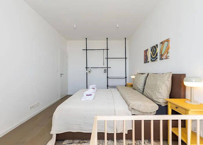 Escape On Chalupkova Appartement