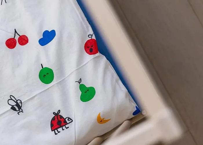 Escape On Chalupkova Διαμέρισμα *